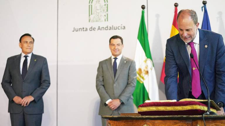 Nicolás Ruiz y Juanma Moreno en modo ‘cara a cara’ Nicolás Ruiz y Juanma Moreno en modo ‘cara a cara’
