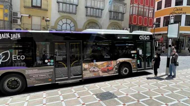 Alsa rebaja en casi 300.000 euros su oferta para adjudicarse el servicio de transporte de Jaén Alsa rebaja en casi 300.000 euros su oferta para adjudicarse el servicio de transporte de Jaén