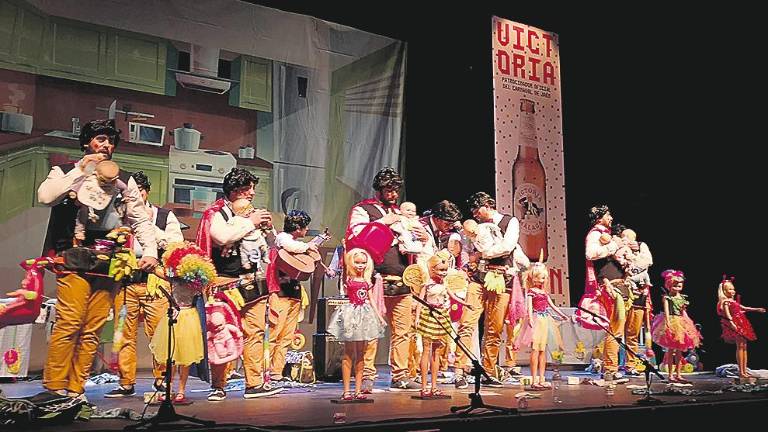 Jornada pletórica en el carnaval jiennense Jornada pletórica en el carnaval jiennense