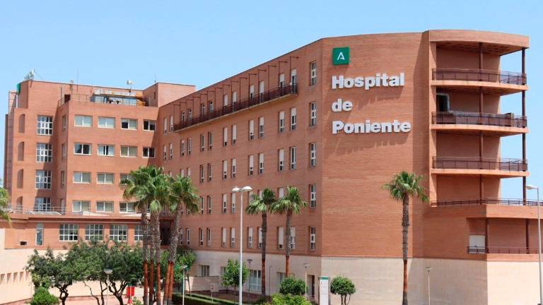 Fallece el hombre de 54 años que resultó herido tras el incendio y derrumbe de una vivienda en Berja Fallece el hombre de 54 años que resultó herido tras el incendio y derrumbe de una vivienda en Berja