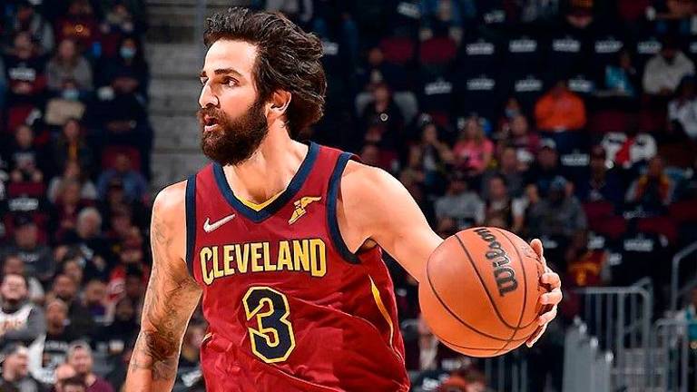 Notable Ricky Rubio en su regreso tras un año lesionado Notable Ricky Rubio en su regreso tras un año lesionado
