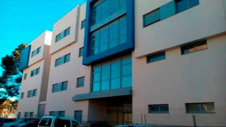 Andalucía da instrucciones para activar ya un plan de contingencia para albergar a 4.500 hospitalizados Andalucía da instrucciones para activar ya un plan de contingencia para albergar a 4.500 hospitalizados