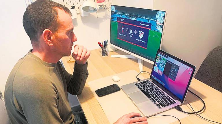 Treinta segundos claves en el teletrabajo de un entrenador pionero Treinta segundos claves en el teletrabajo de un entrenador pionero