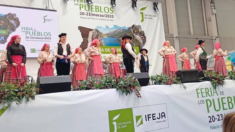 Éxito de los fandangos de Cazorla en la Feria de los Pueblos Éxito de los fandangos de Cazorla en la Feria de los Pueblos