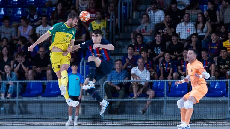 La final se le pone cuesta arriba al Jaén FS tras una nueva derrota ante el Barça Futsal (5-2) La final se le pone cuesta arriba al Jaén FS tras una nueva derrota ante el Barça Futsal (5-2)