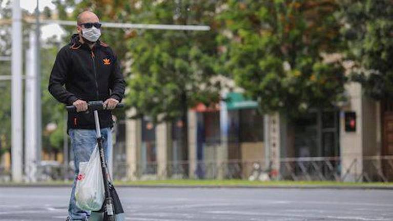 Solo cuatro fallecidos, la cifra más baja desde el 19 de marzo