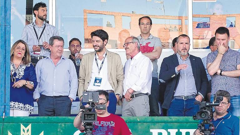 Medina pretende presentarse a la reelección como presidente Medina pretende presentarse a la reelección como presidente