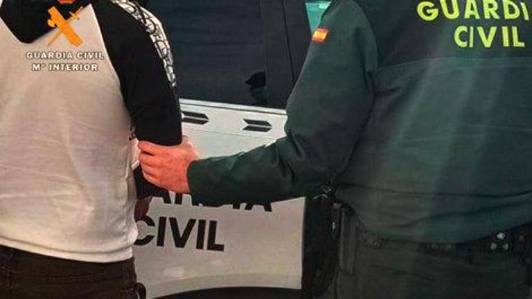 Detenido el hijo de la anciana hallada muerta en su casa en Aznalcóllar (Sevilla) en abril de 2019 Detenido el hijo de la anciana hallada muerta en su casa en Aznalcóllar (Sevilla) en abril de 2019