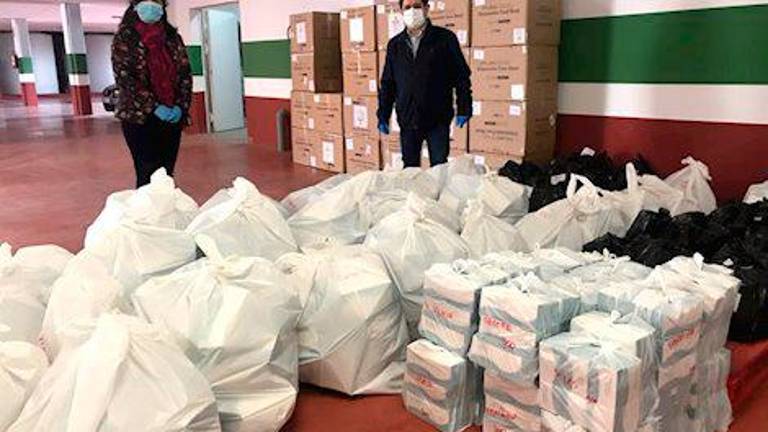 Diputación distribuye 100.000 mascarillas entre los 97 ayuntamientos Diputación distribuye 100.000 mascarillas entre los 97 ayuntamientos