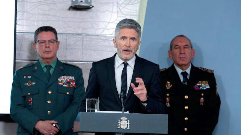 Controles de fronteras terrestres desde la medianoche Controles de fronteras terrestres desde la medianoche