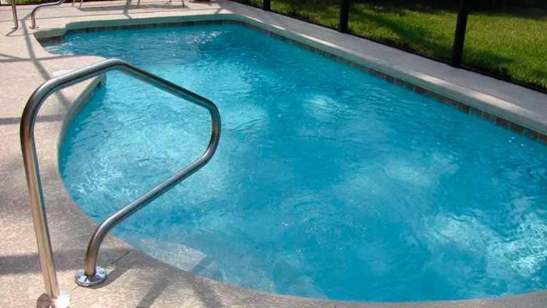 Fallece un niño de tres años en una piscina privada de Sanlúcar de Barrameda Fallece un niño de tres años en una piscina privada de Sanlúcar de Barrameda