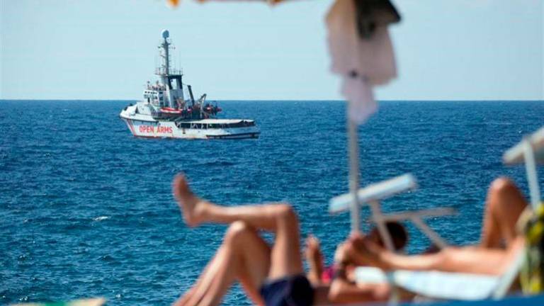 Los migrantes desembarcarán Los migrantes desembarcarán