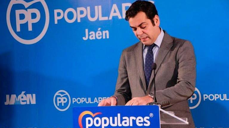 PP lamenta que la apuesta del PSOE por el ferrocarril sea el cierre de tres estaciones PP lamenta que la apuesta del PSOE por el ferrocarril sea el cierre de tres estaciones
