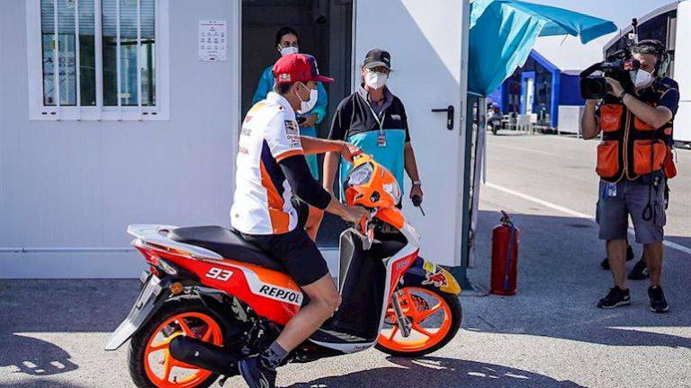 El piloto español Marc Márquez sigue “dando pasitos” para correr en Brno El piloto español Marc Márquez sigue “dando pasitos” para correr en Brno