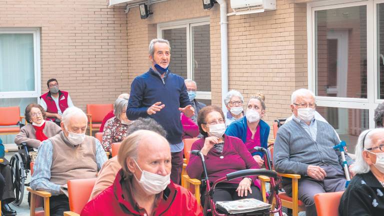 Visita a la Residencia Altos de Jontoya de Edad Dorada Mensajeros de la Paz Visita a la Residencia Altos de Jontoya de Edad Dorada Mensajeros de la Paz