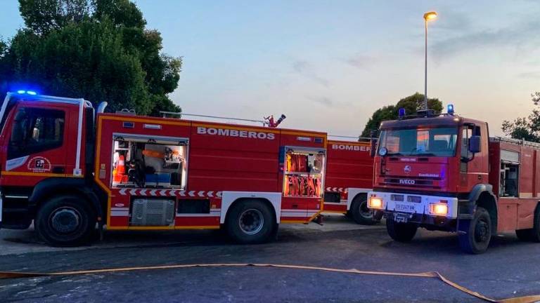 Un herido por inhalación de humo y quemaduras tras el incendio de una vivienda en Córdoba Un herido por inhalación de humo y quemaduras tras el incendio de una vivienda en Córdoba