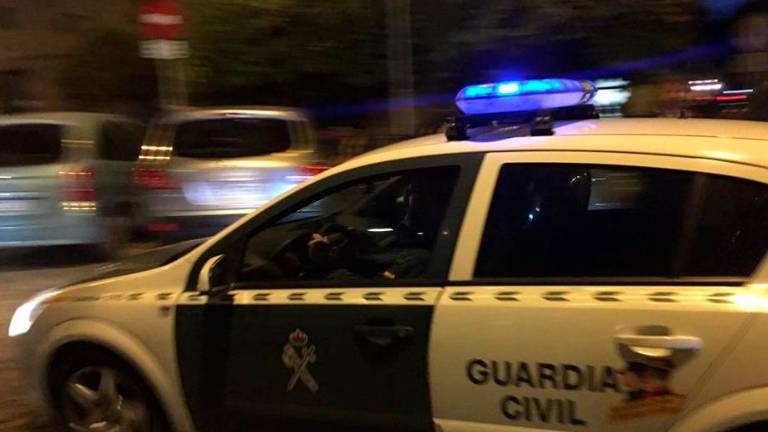 Fallece un anciano de 86 años al quedar atrapado debajo de una rueda de su propio coche en Iznatoraf Fallece un anciano de 86 años al quedar atrapado debajo de una rueda de su propio coche en Iznatoraf
