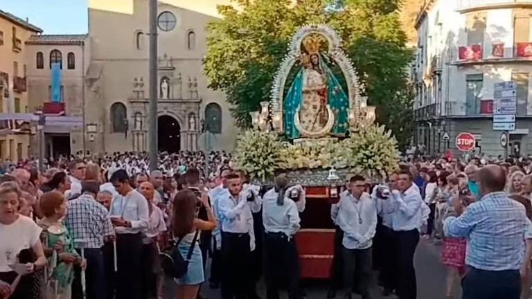El cariño por la Virgen de las Mercedes se hace palpable en las calles de Alcalá El cariño por la Virgen de las Mercedes se hace palpable en las calles de Alcalá