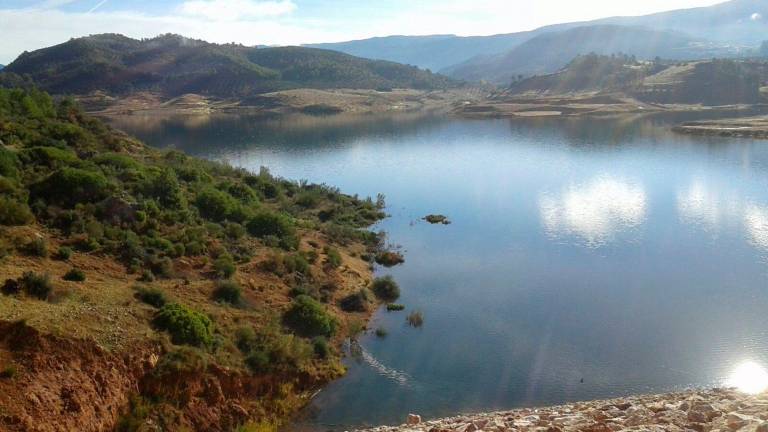 La CHG presenta a los alcaldes el borrador de convocatoria de proyectos para la presa de Siles La CHG presenta a los alcaldes el borrador de convocatoria de proyectos para la presa de Siles