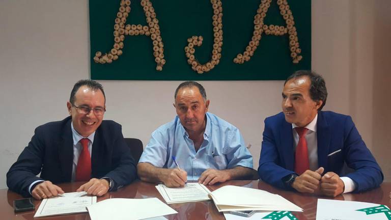 Apoyo de la Rural a los ajeros Apoyo de la Rural a los ajeros