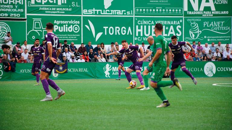 A reconducir el camino, el Real Jaén busca la primera victoria en el derbi provincial A reconducir el camino, el Real Jaén busca la primera victoria en el derbi provincial