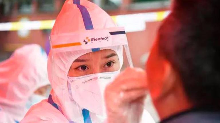 La pandemia de coronavirus rebasa los 39,6 millones de casos y los 1,1 millones de fallecidos La pandemia de coronavirus rebasa los 39,6 millones de casos y los 1,1 millones de fallecidos