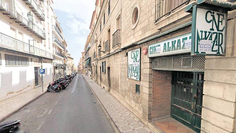 Alegaciones de un catedrático al estado de la calle Muñoz Garnica Alegaciones de un catedrático al estado de la calle Muñoz Garnica