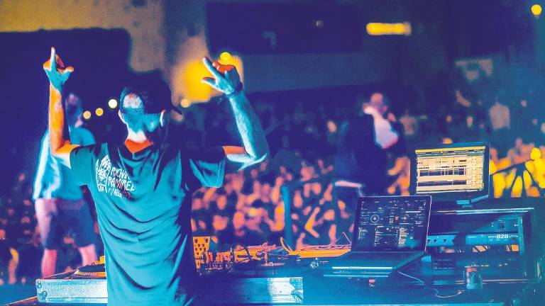 El “Estaka Rock” reafirma su éxito El “Estaka Rock” reafirma su éxito