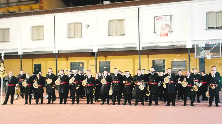 Nueva marcha de la banda Fe y Consuelo Nueva marcha de la banda Fe y Consuelo