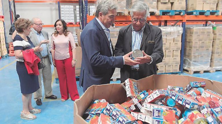 Gran apoyo a más de 23.000 personas Gran apoyo a más de 23.000 personas