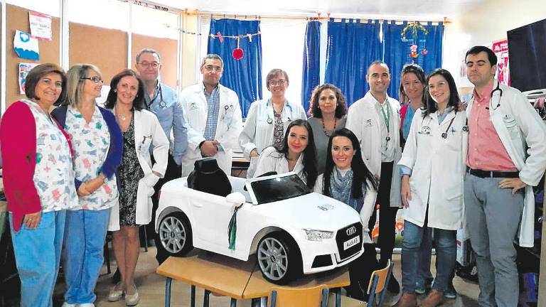 Coche eléctrico para pacientes infantiles