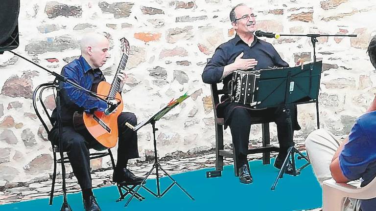 El tango llega a La Carolina con aplausos El tango llega a La Carolina con aplausos