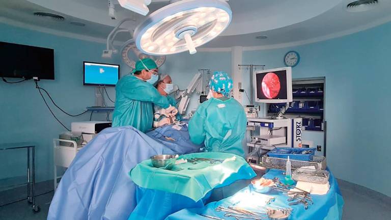 Nuevas técnicas para cirugía de hernia discal en el Hospital de Jaén