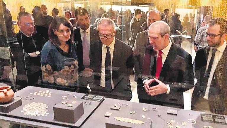 Los tesoros ermiteño y charillero brillan juntos Los tesoros ermiteño y charillero brillan juntos