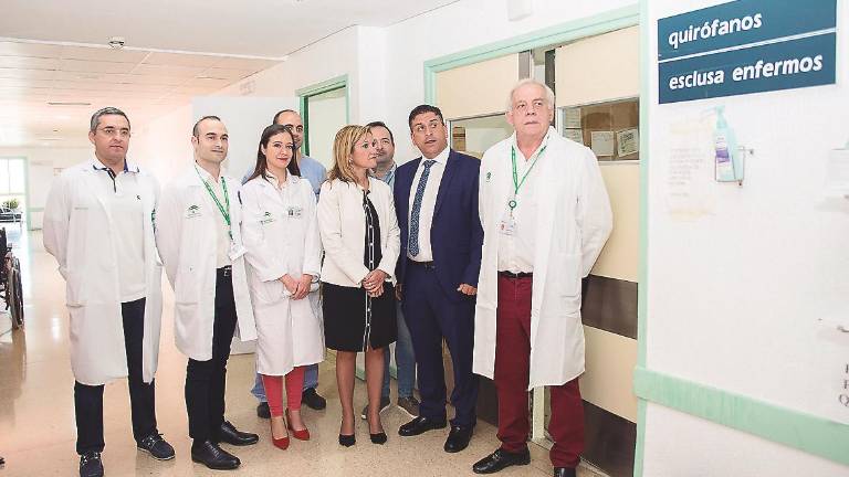 Mejoras en un quirófano y la sala de endoscopias