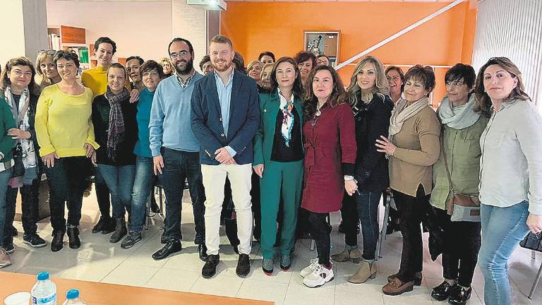 Comité para pacientes con cáncer de mama Comité para pacientes con cáncer de mama