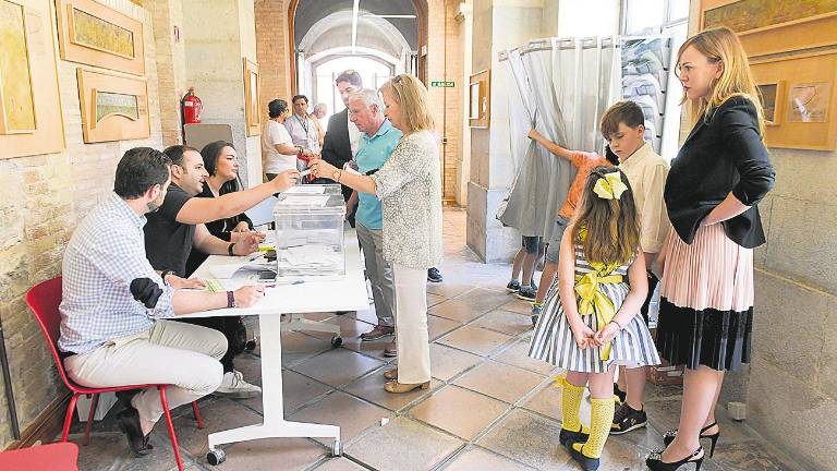 El PP y Cs se citan hoy para hablar de pactos de Alcaldía El PP y Cs se citan hoy para hablar de pactos de Alcaldía