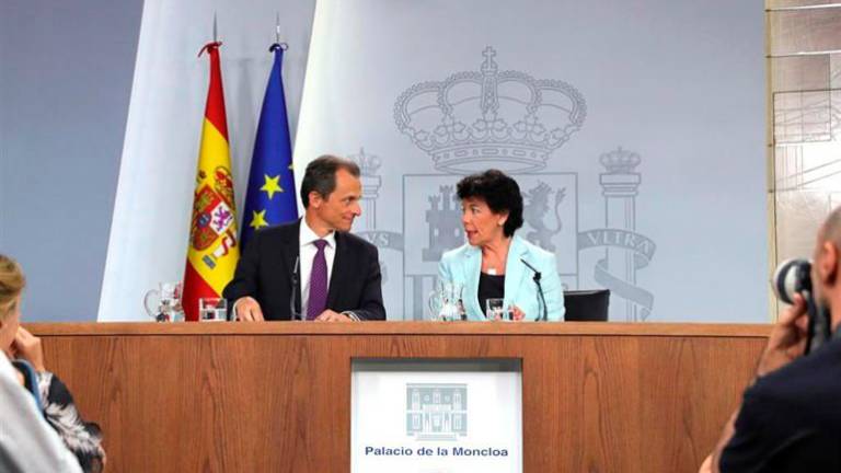 Celaá anuncia un proyecto del PSOE “abierto a cambios” Celaá anuncia un proyecto del PSOE “abierto a cambios”