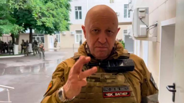El Kremlin confirma que Putin se reunió con Prigozhin después del intento de rebelión del Grupo Wagner El Kremlin confirma que Putin se reunió con Prigozhin después del intento de rebelión del Grupo Wagner