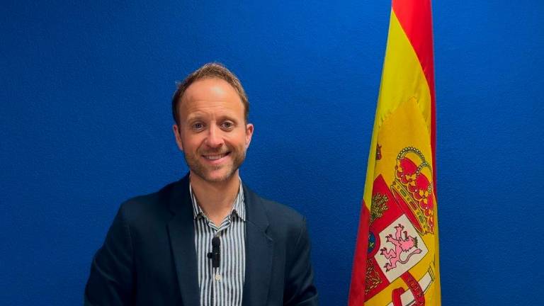 Erik Domínguez valora la “apuesta” del PP andaluz por el “desarrollo industrial” Erik Domínguez valora la “apuesta” del PP andaluz por el “desarrollo industrial”