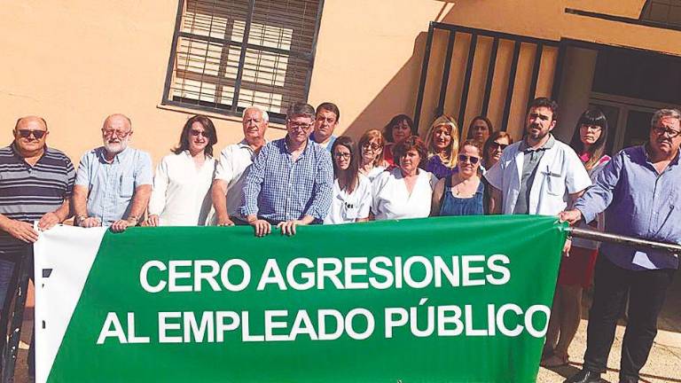 Denuncian agresiones a sanitarios Denuncian agresiones a sanitarios