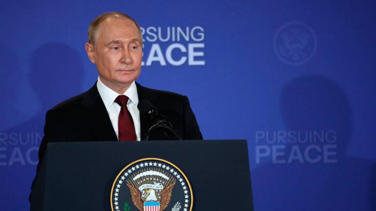 Putin propone quedarse con el este de Ucrania a cambio de congelar la ofensiva como condición de paz Putin propone quedarse con el este de Ucrania a cambio de congelar la ofensiva como condición de paz