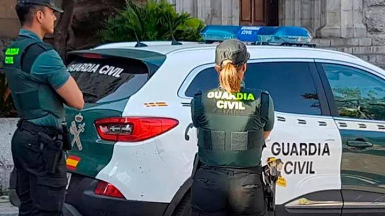 Detenido un cura tras quebrantar la orden de alejamiento de una mujer que dice ser su pareja Detenido un cura tras quebrantar la orden de alejamiento de una mujer que dice ser su pareja
