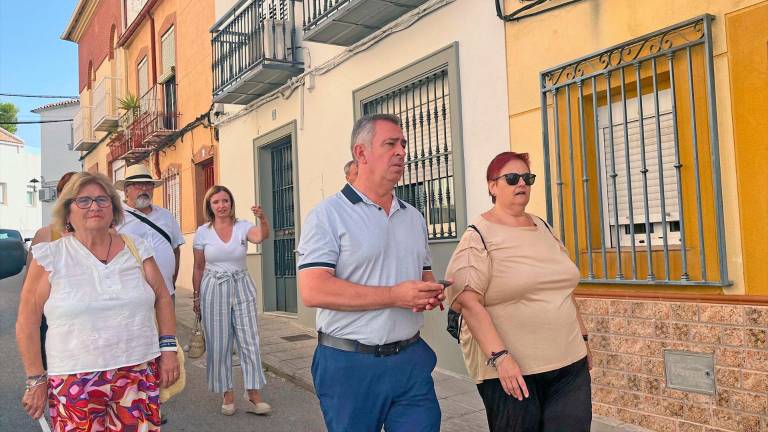 El Ayuntamiento de Jaén visita La Gloria para conocer sus necesidades El Ayuntamiento de Jaén visita La Gloria para conocer sus necesidades