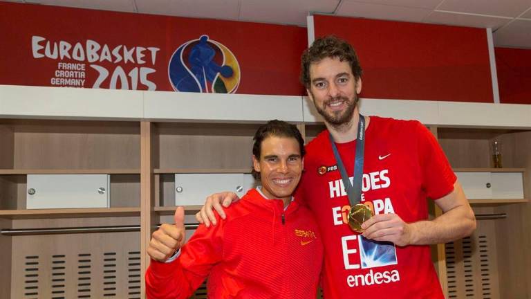Nadal y Gasol se unen a Cruz Roja para intentar recaudar 11 millones entre deportistas españoles Nadal y Gasol se unen a Cruz Roja para intentar recaudar 11 millones entre deportistas españoles