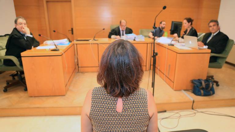 Expediente al juez que condenó a Juana Rivas por mensajes en su Facebook Expediente al juez que condenó a Juana Rivas por mensajes en su Facebook