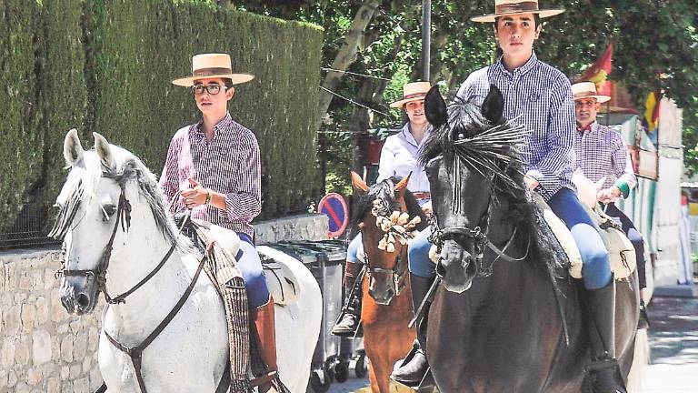 Unas fiestas que anuncian el comienzo del verano Unas fiestas que anuncian el comienzo del verano