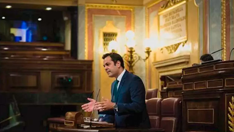 Requena (PP) rechaza la propuesta del Gobierno sobre superávit municipal por ser una apropiación de ahorros Requena (PP) rechaza la propuesta del Gobierno sobre superávit municipal por ser una apropiación de ahorros