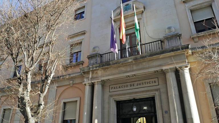 A prisión por agredir sexualmente a la hijastra de su hijo en Jaén A prisión por agredir sexualmente a la hijastra de su hijo en Jaén