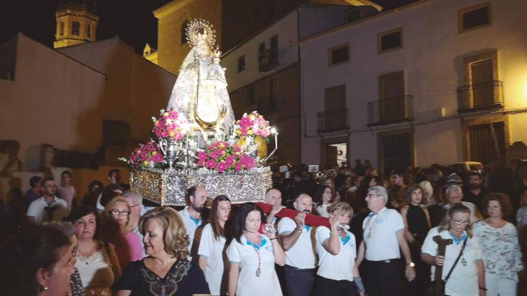 Rendidos ante la patrona